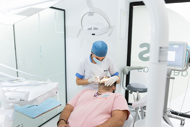 blanqueamiento dental malaga torremolinos